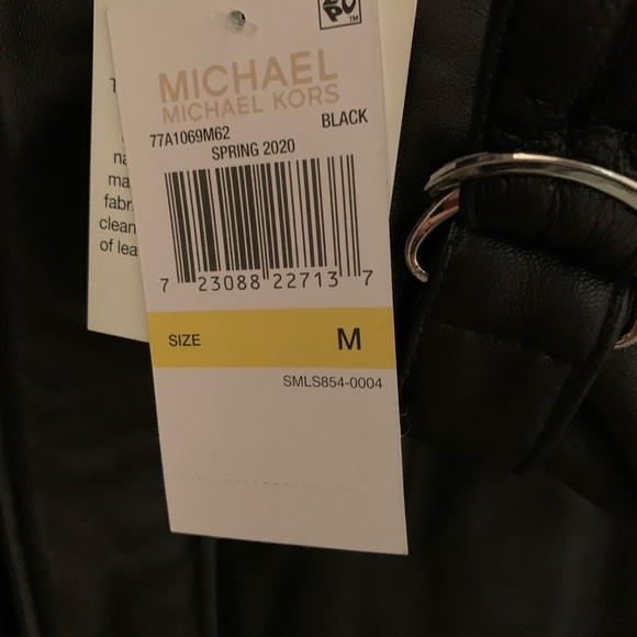 Michael Kors Soft Leather cropped jacket. - Picture 3 of 8